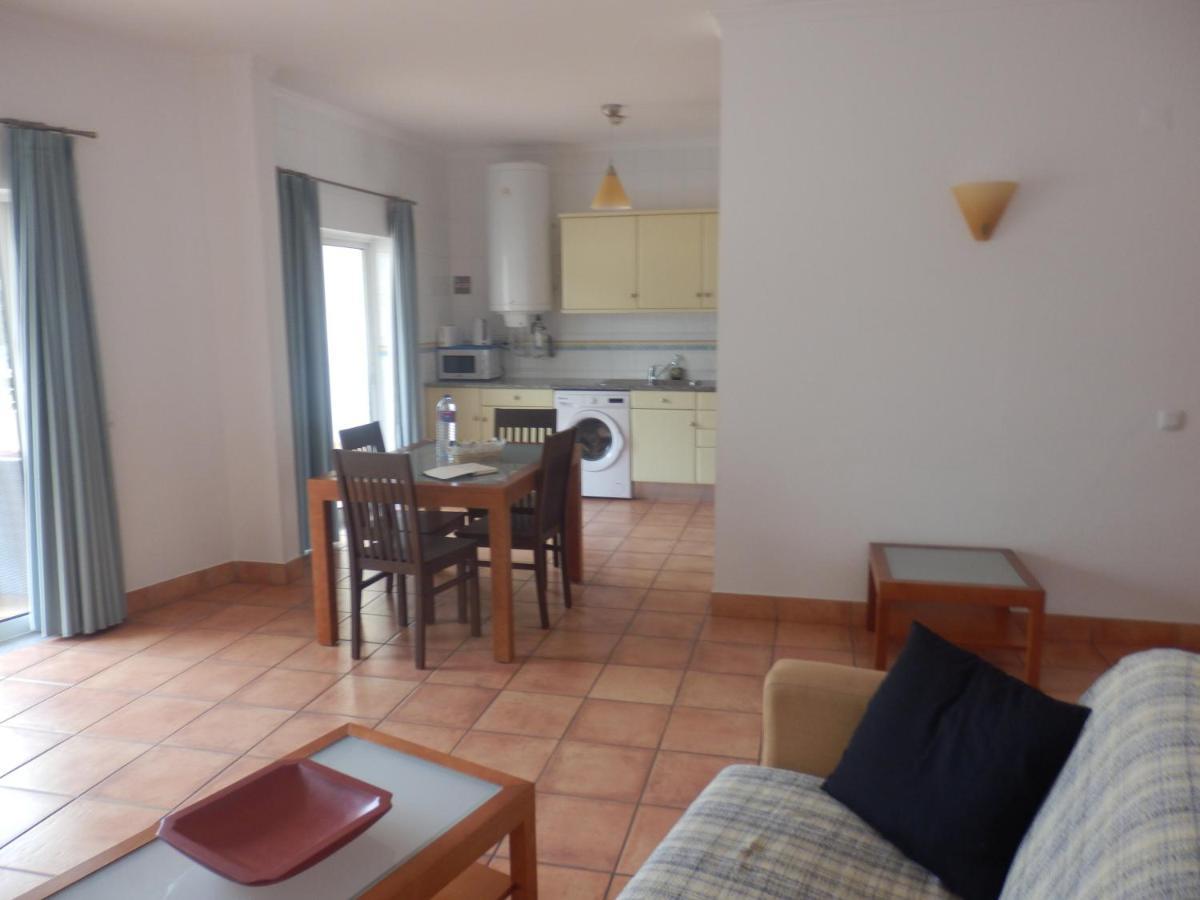 Bel Appartement Au Bord De La Mer De Porto De Mos 라고스 외부 사진