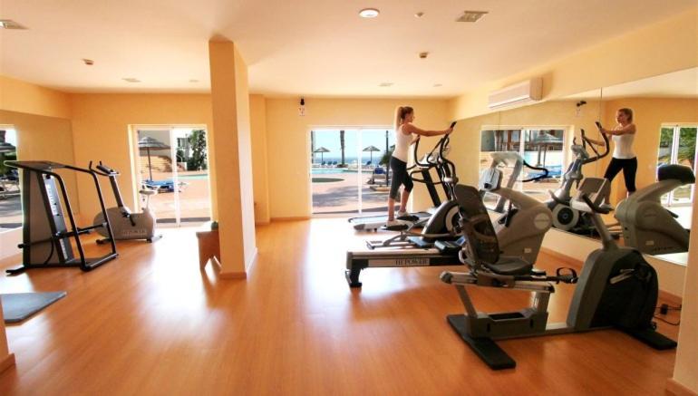 Bel Appartement Au Bord De La Mer De Porto De Mos 라고스 외부 사진